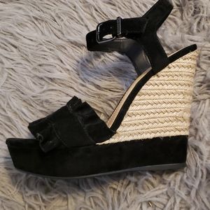 Gianni Bini wedges